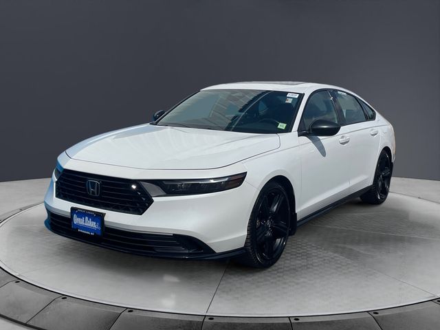 2023 Honda Accord Hybrid Sport-L Image 1 of 16