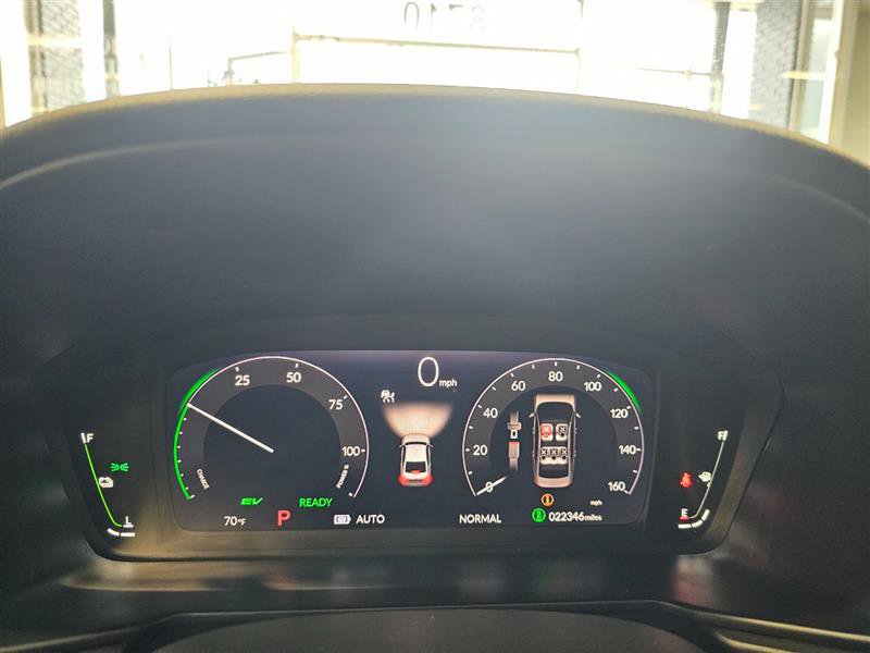 Vehicle image 20 of 27