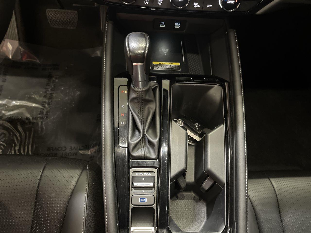 Vehicle image 20 of 26
