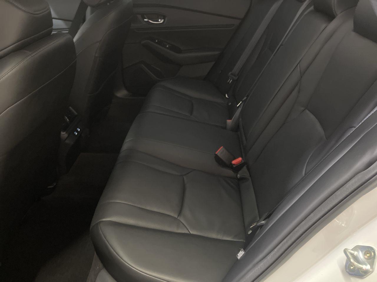 Vehicle image 12 of 26