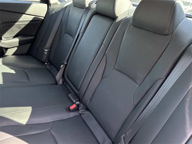 2023 Honda Accord Hybrid Touring Image 11 of 32