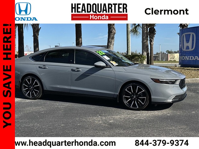 2023 Honda Accord Hybrid Touring Image 3 of 32