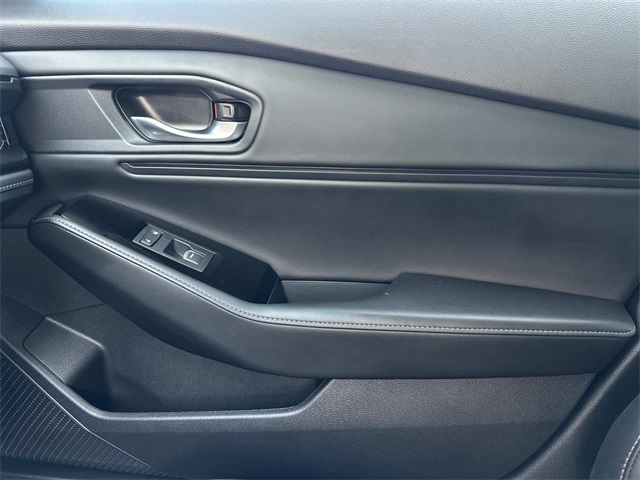 2023 Honda Accord Hybrid Touring Image 20 of 32