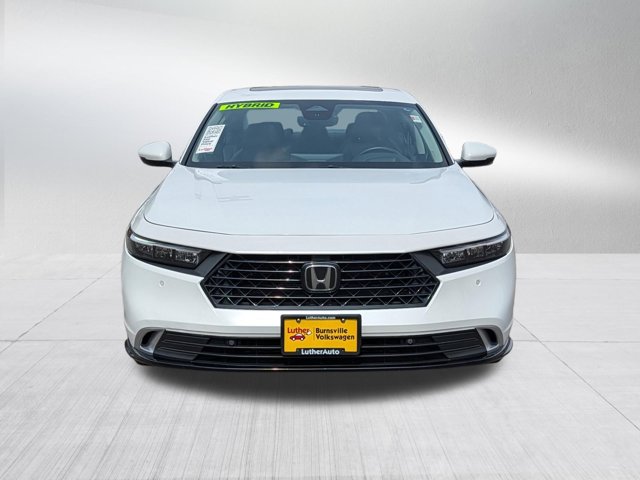2023 Honda Accord Hybrid Touring Image 2 of 34