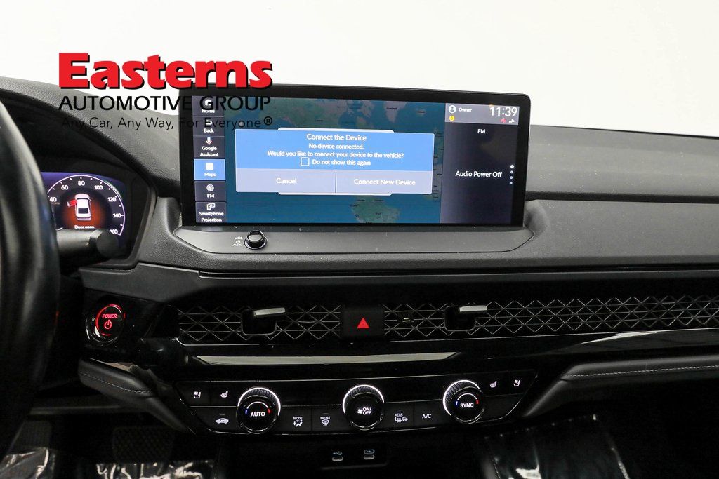 Vehicle image 41 of 63