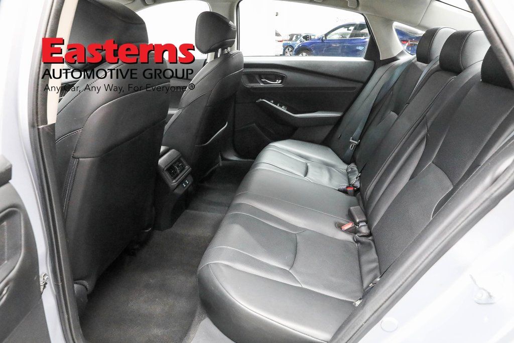 Vehicle image 50 of 63