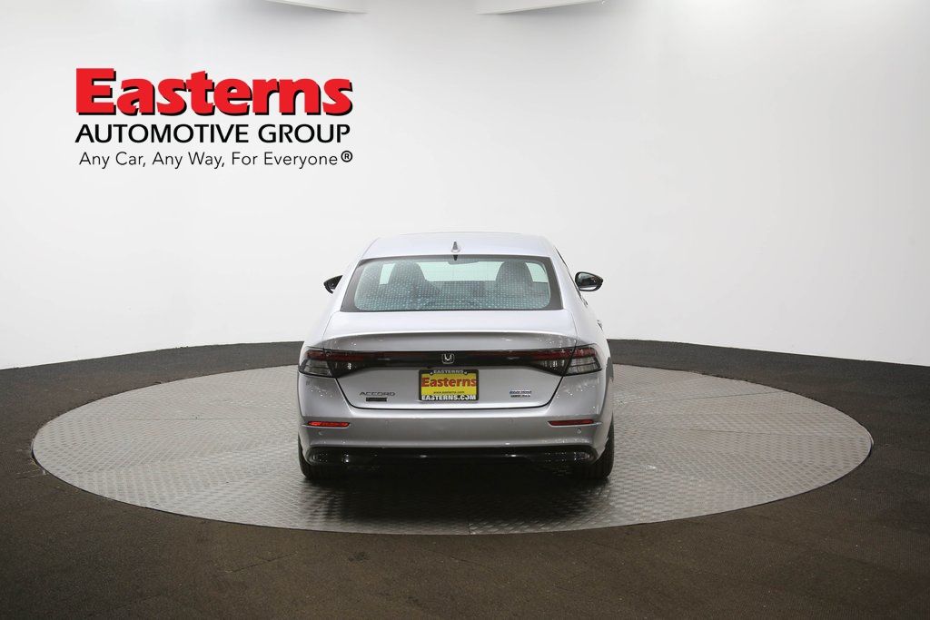 Vehicle image 5 of 63