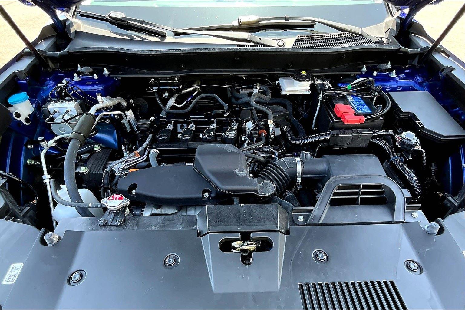 Vehicle image 7 of 26