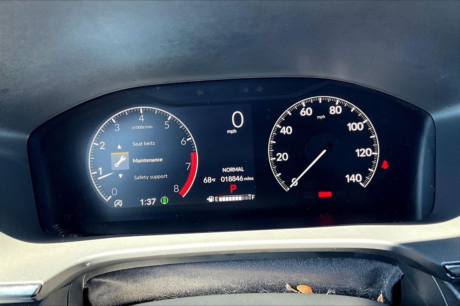 Vehicle image 20 of 26