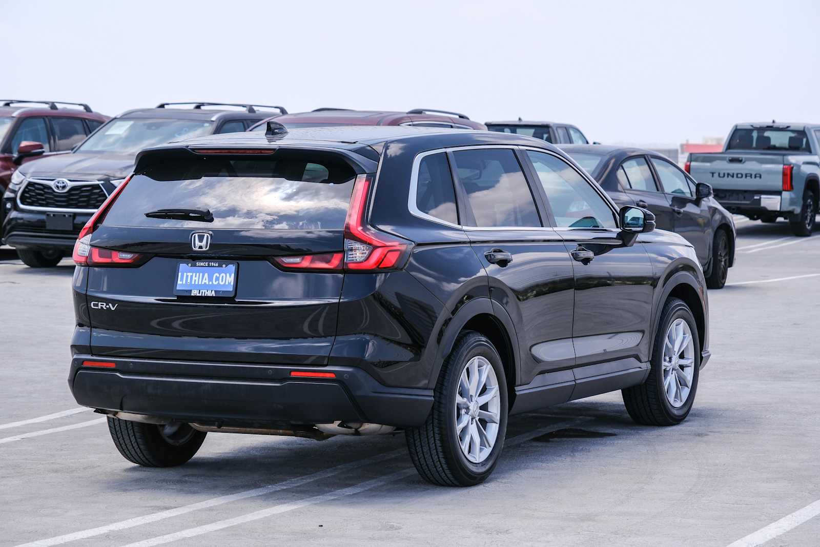 Vehicle image 4 of 26