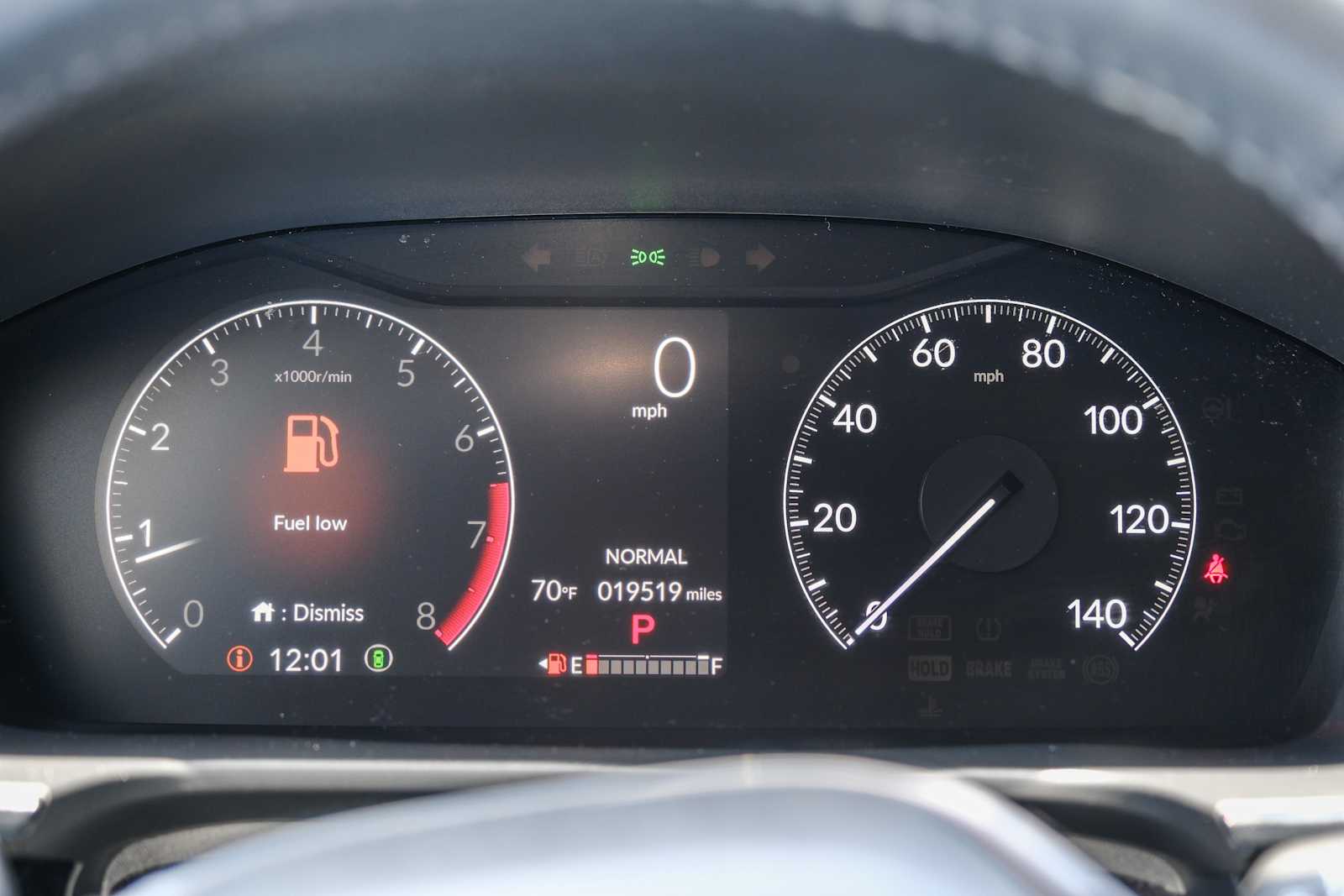Vehicle image 15 of 26