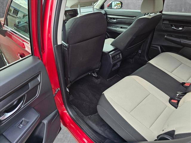 Vehicle image 9 of 30