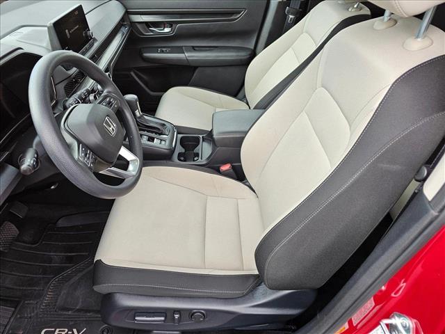 Vehicle image 16 of 30
