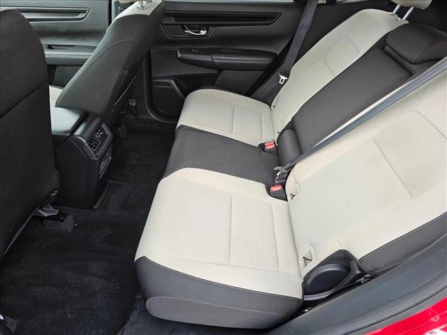 Vehicle image 10 of 30