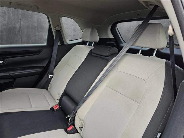 Vehicle image 11 of 30