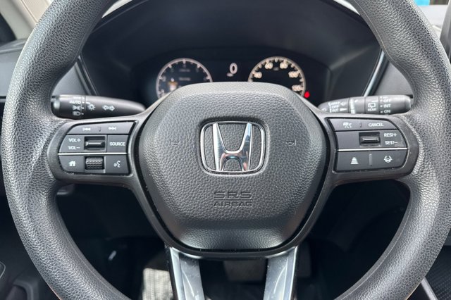Vehicle image 20 of 35