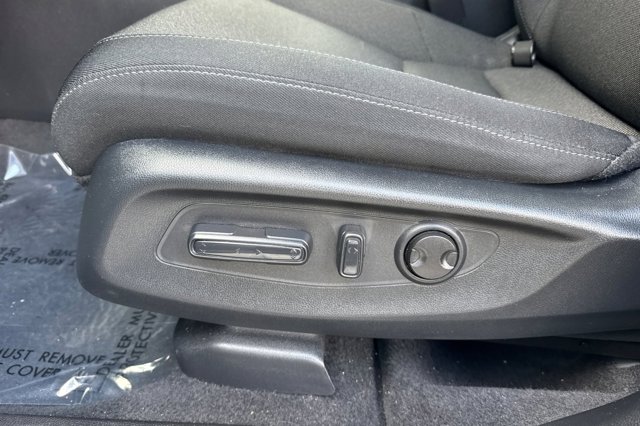 Vehicle image 34 of 35