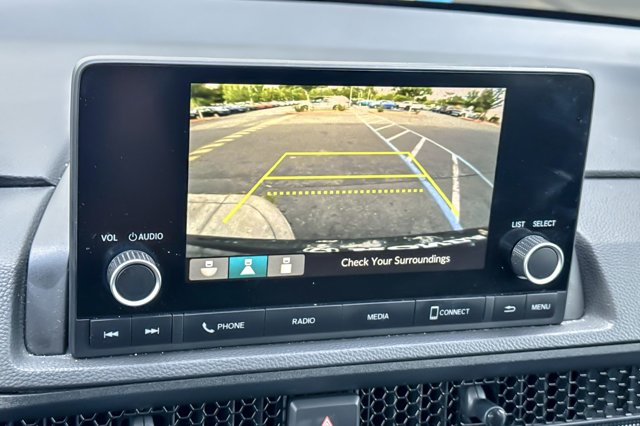 Vehicle image 23 of 35