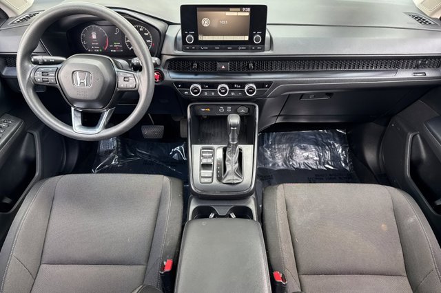 Vehicle image 17 of 35