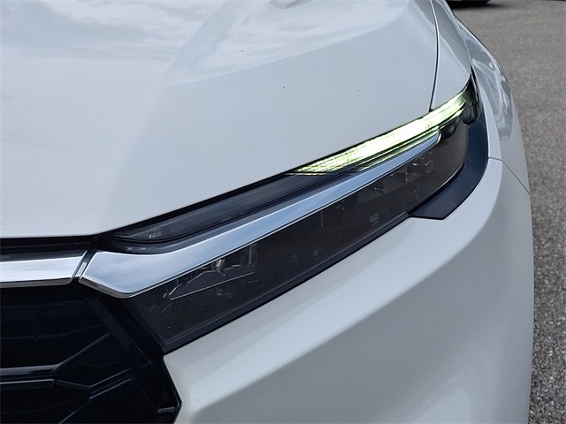 Vehicle image 9 of 30