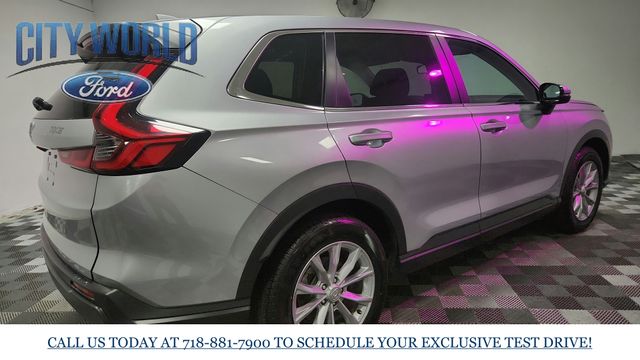 Vehicle image 7 of 25