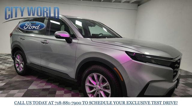 Vehicle image 6 of 25