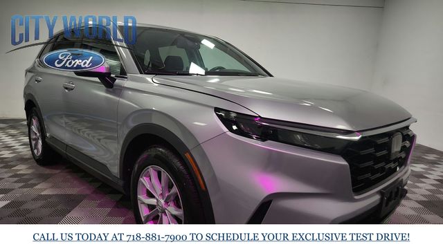 Vehicle image 4 of 25