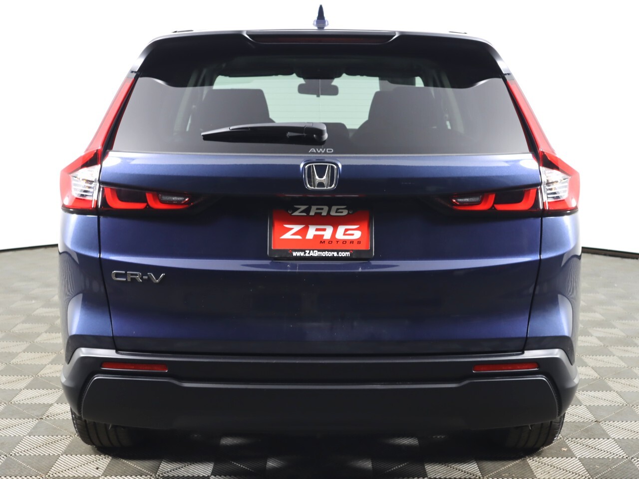 Vehicle image 5 of 38