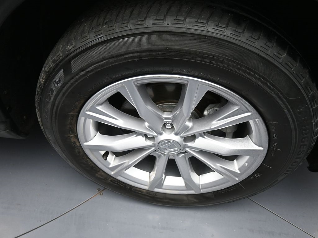 Vehicle image 35 of 49