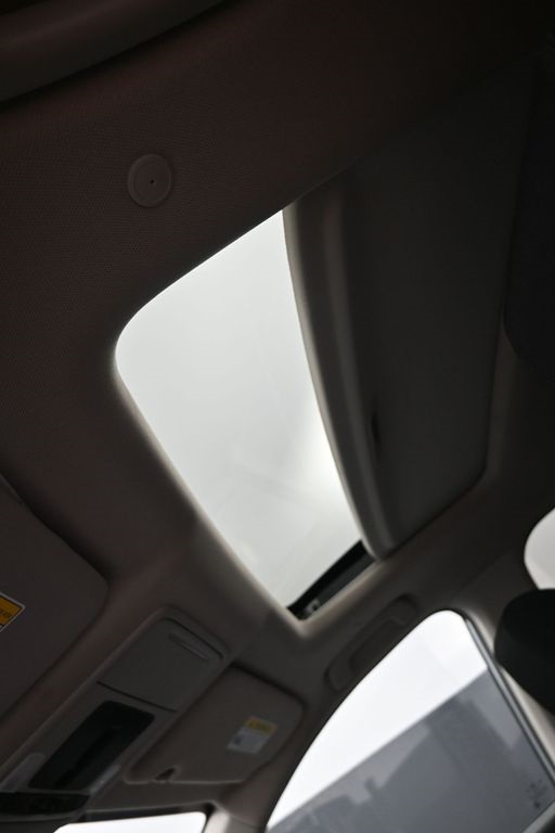 Vehicle image 48 of 49
