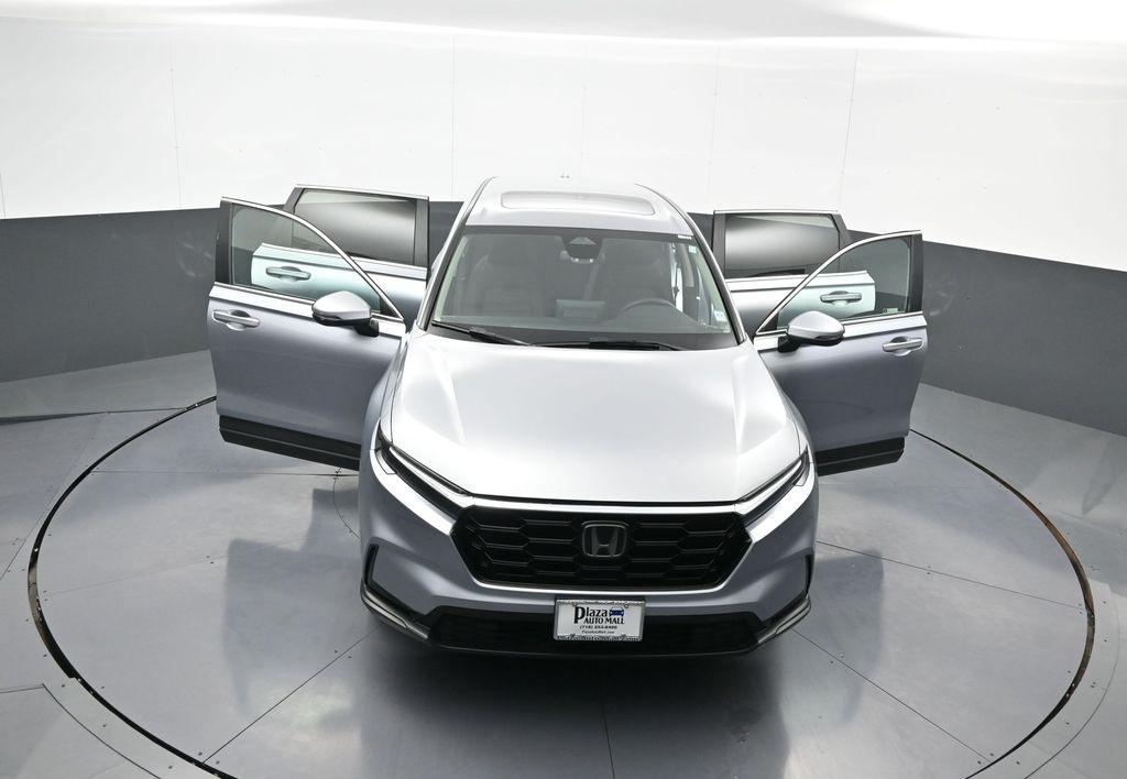 Vehicle image 7 of 49