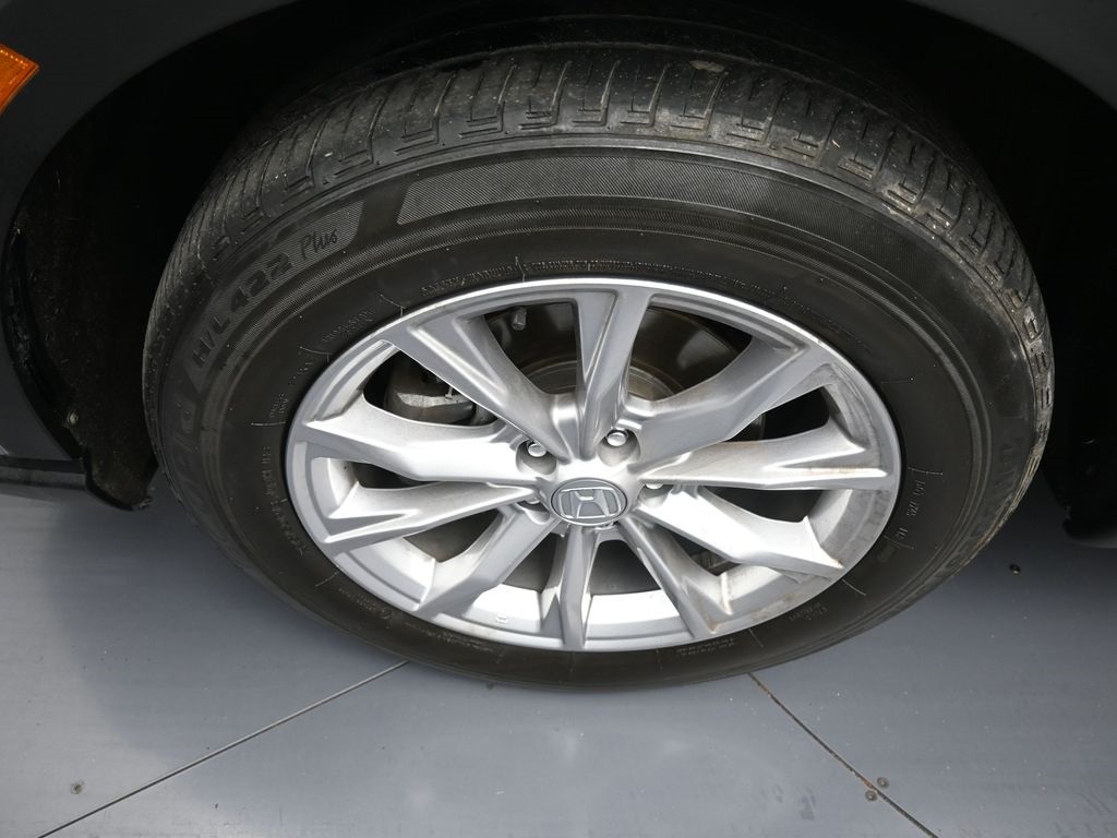 Vehicle image 36 of 49