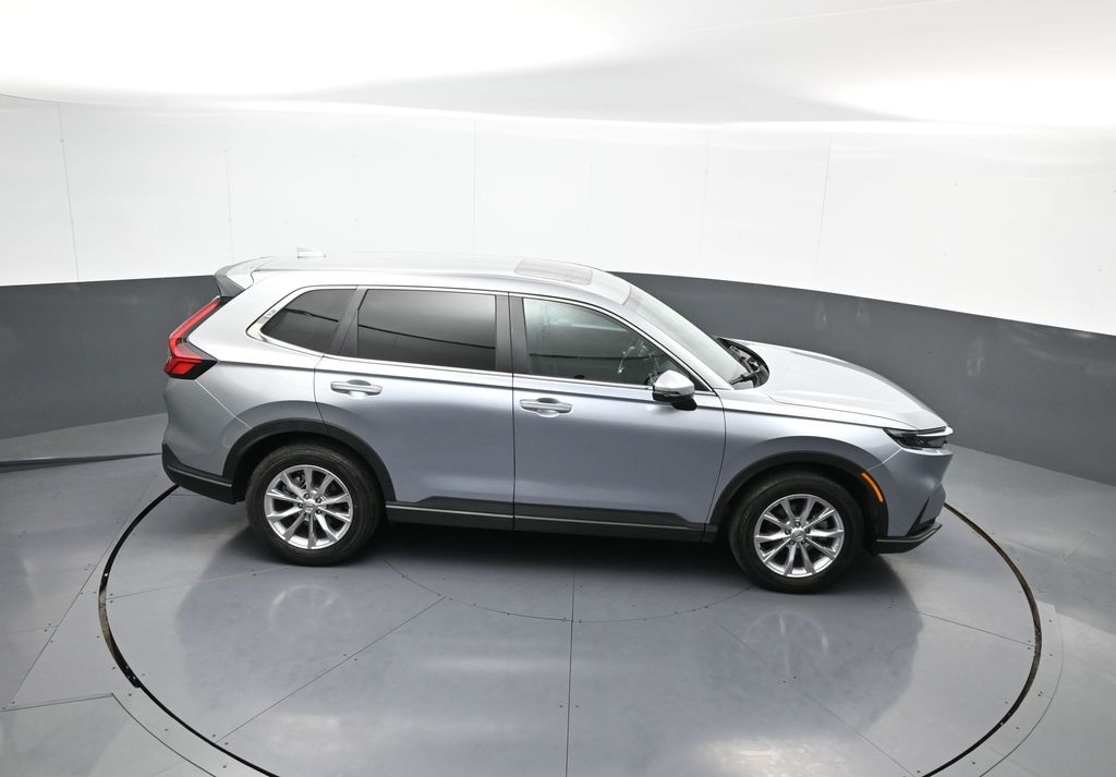 Vehicle image 11 of 49