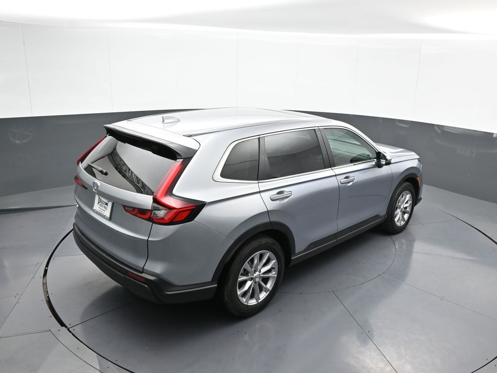 Vehicle image 17 of 49