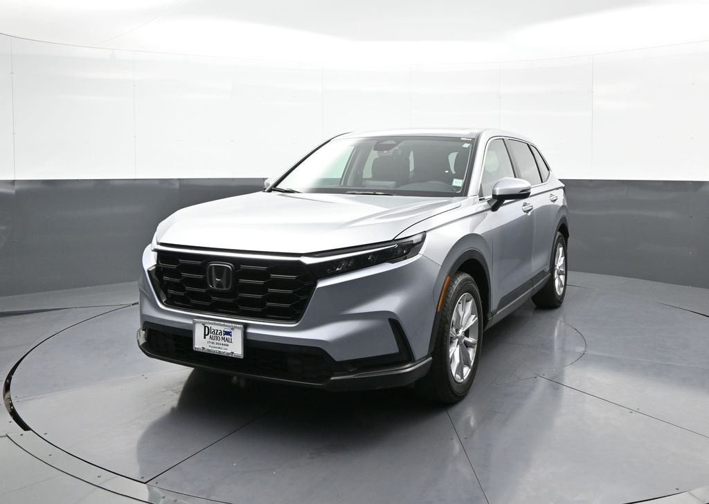 Vehicle image 3 of 49