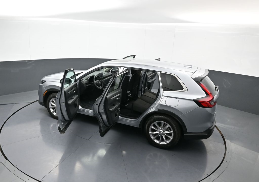 Vehicle image 45 of 49