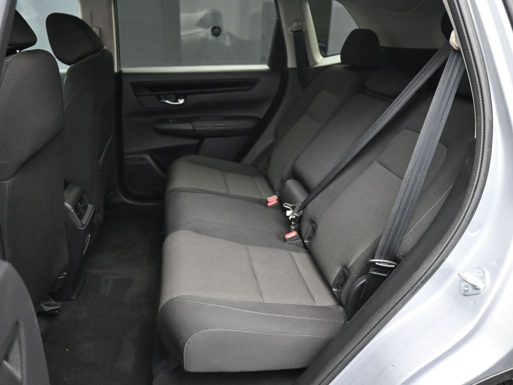 Vehicle image 43 of 49