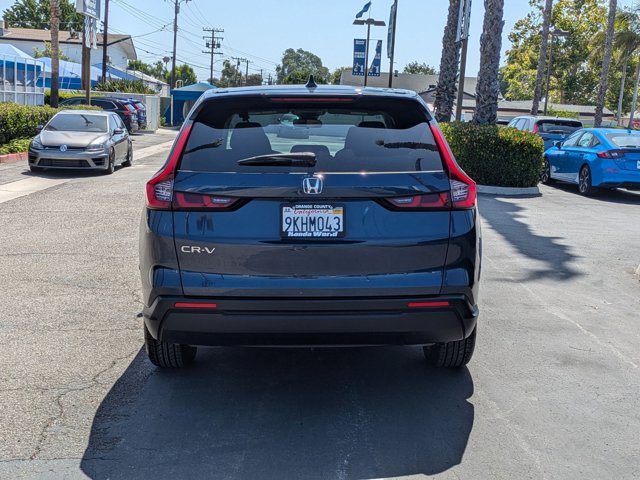 Vehicle image 6 of 25
