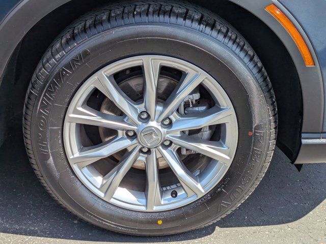Vehicle image 10 of 25