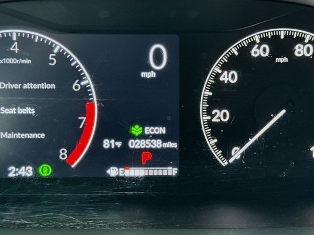 Vehicle image 15 of 20