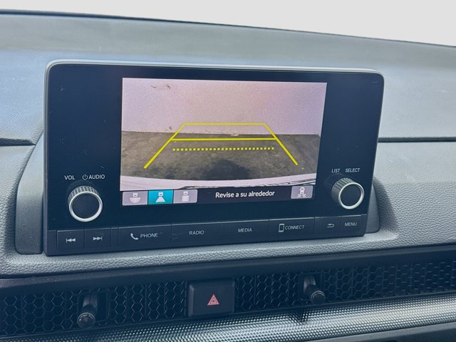 Vehicle image 17 of 20