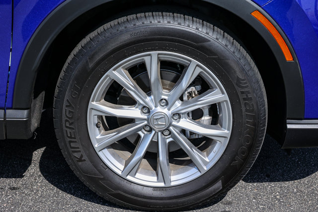 Vehicle image 41 of 44