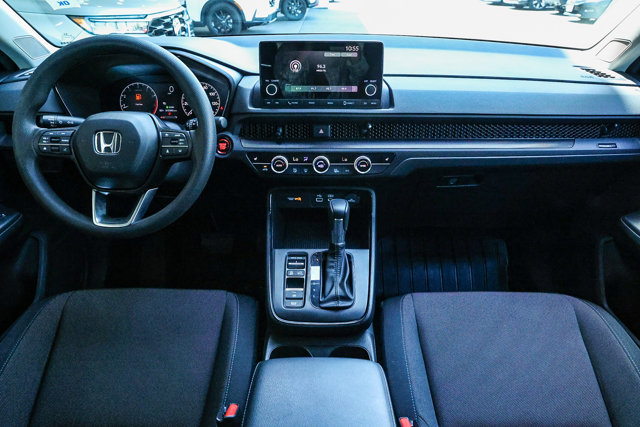 Vehicle image 7 of 44