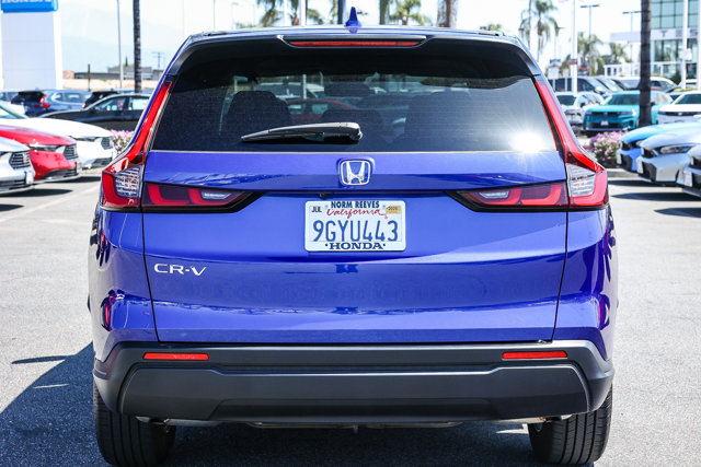 Vehicle image 5 of 44