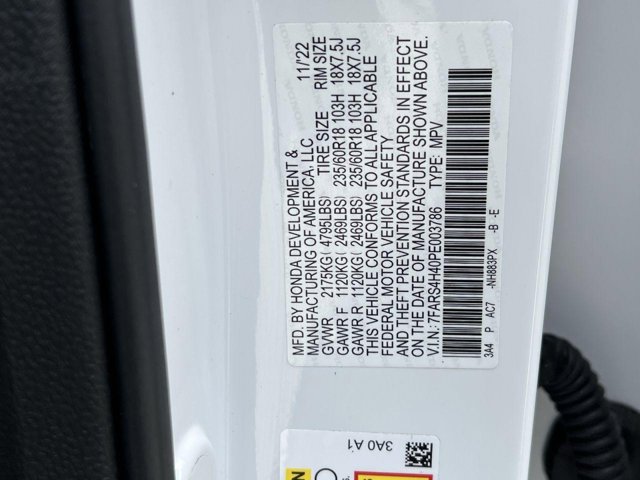 Vehicle image 25 of 32