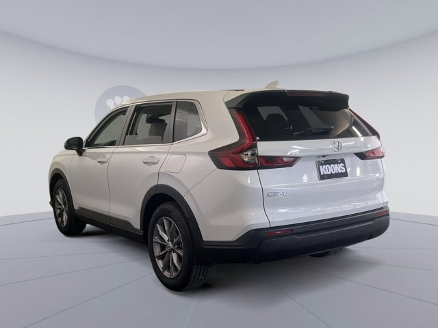 Vehicle image 6 of 32