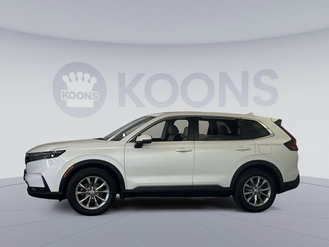 Vehicle image 7 of 32