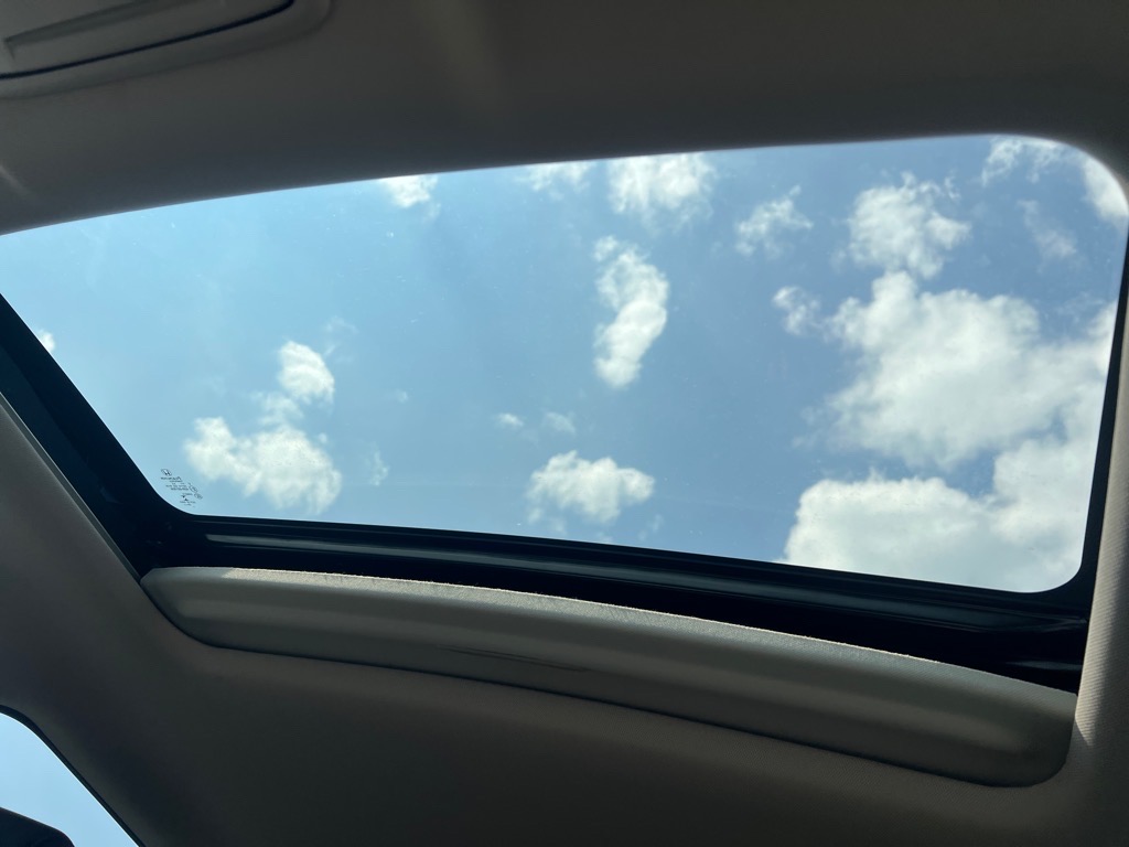 Vehicle image 22 of 22