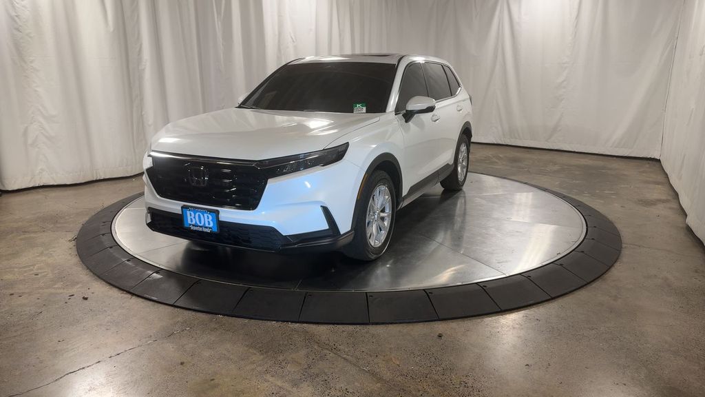 Vehicle image 1 of 32