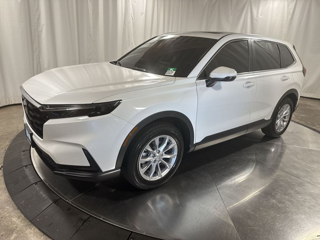 Vehicle image 2 of 32